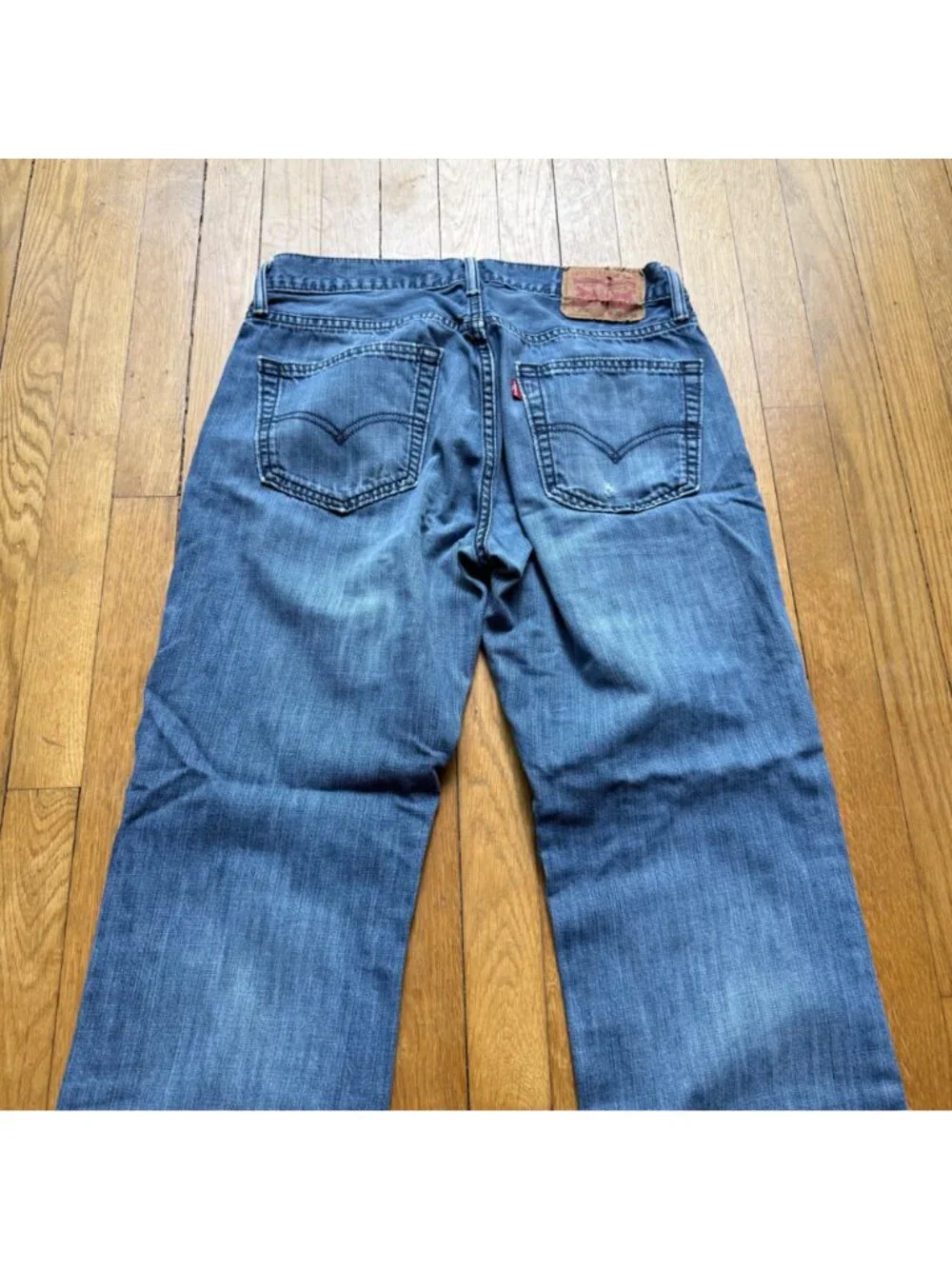 Levi's Mens Size W32 L34 Blue Medium Wash Denim 559 Relaxed Straight Leg Jeans